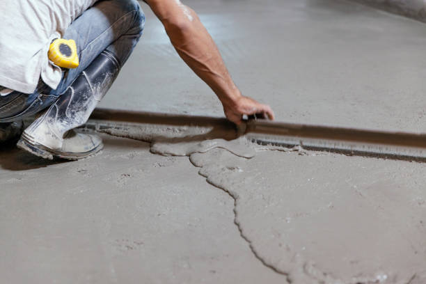 Best Concrete Installation Cost  in La Croft, OH